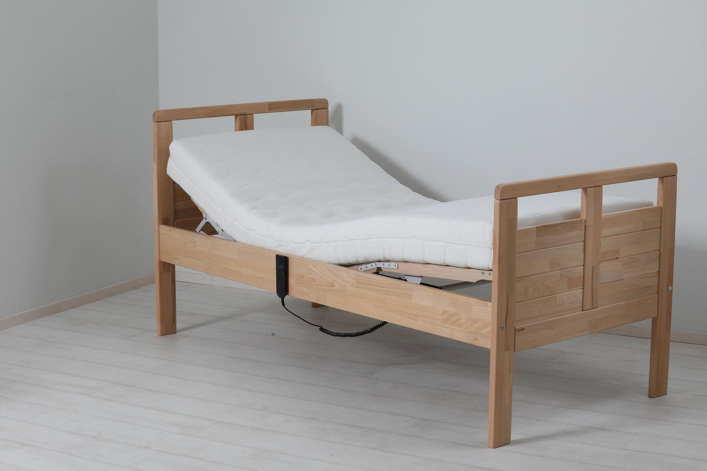 THEO PEČOVATELSKÉ LŮŽKO