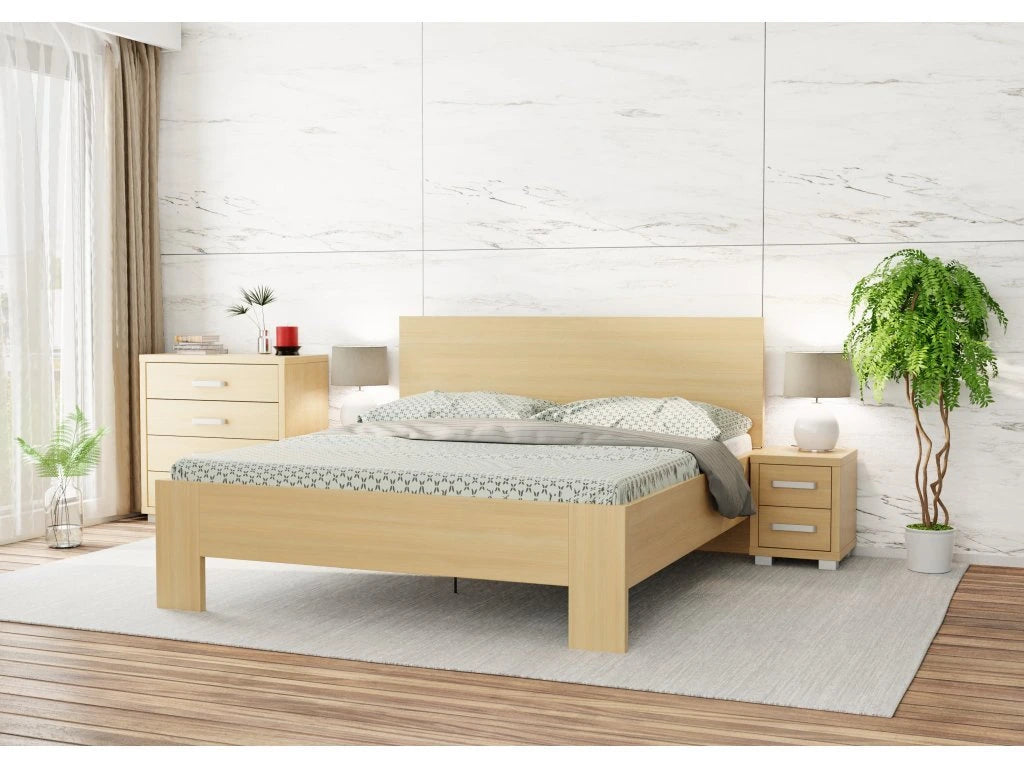 KAIRA rovné čelo u hlavy lepené nohy Prémiové dekory