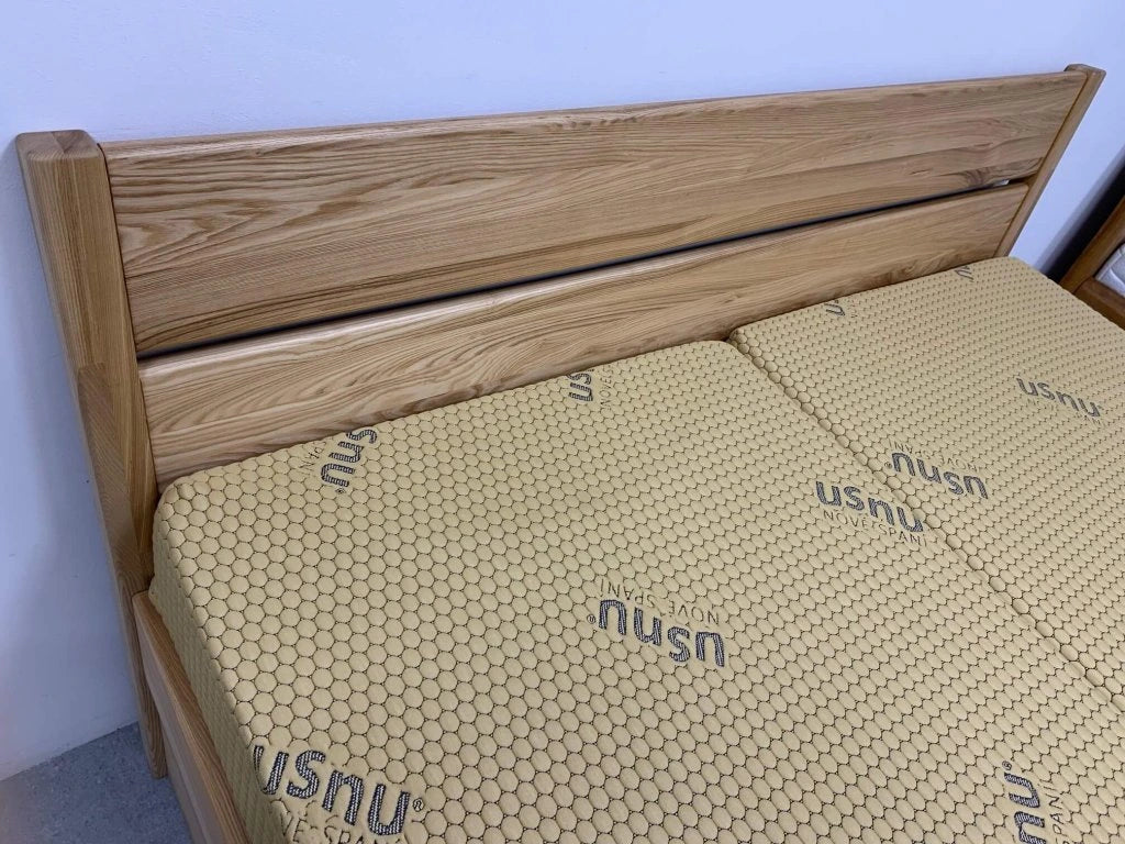 MINEROS LUX plné čelo - Buk jádrový průběžný