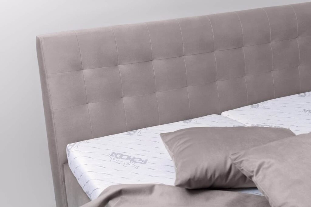 LAURA s úložným prostorem