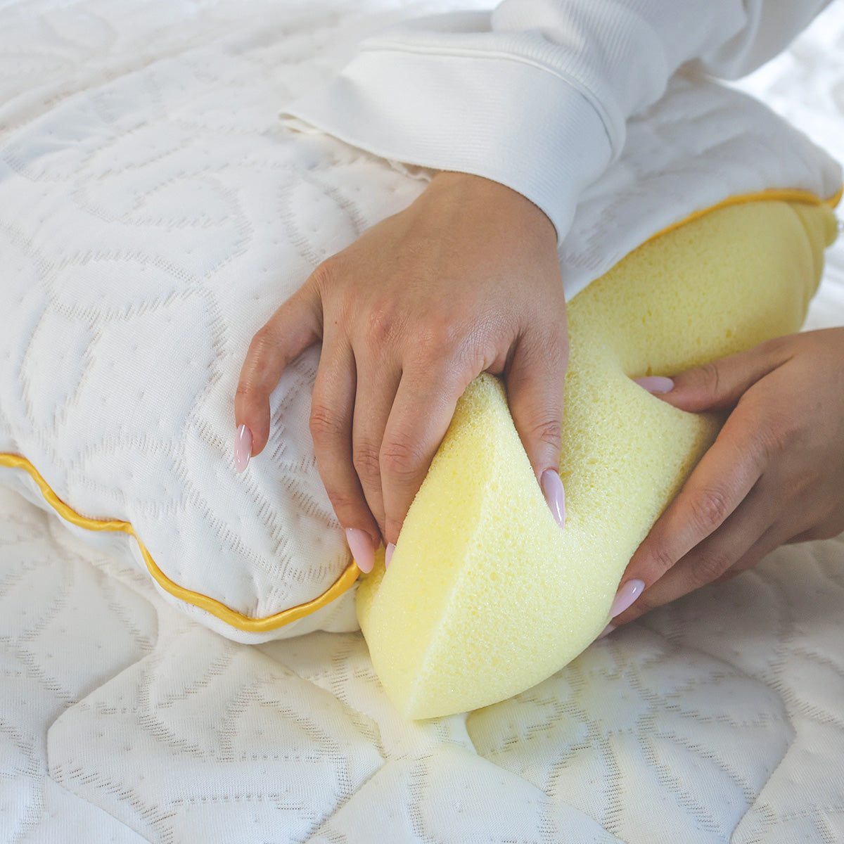 Polštář HONEY PARIS