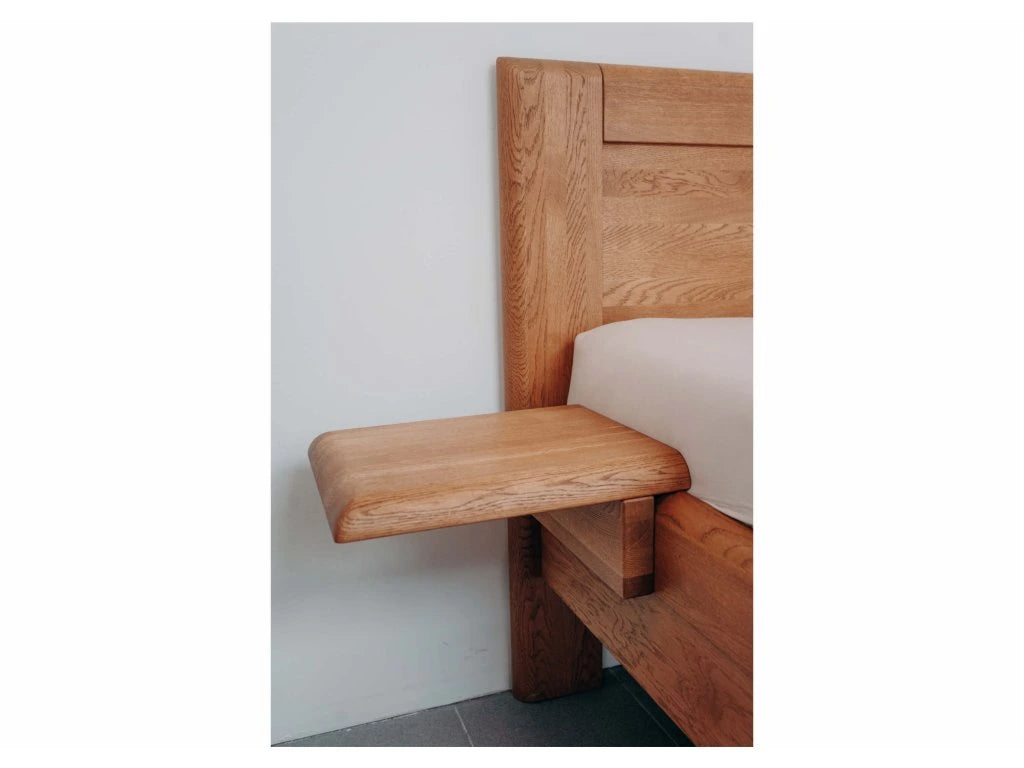 Noční  stolek AKIMA závěsný