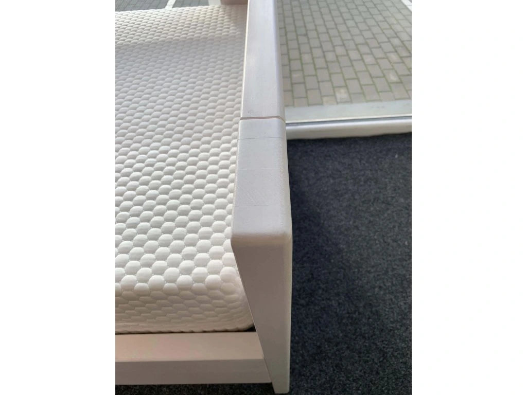 SALEMA II. s úložným prostorem