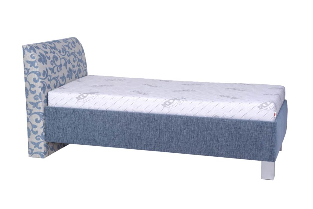 FATIMA s čelem u hlavy