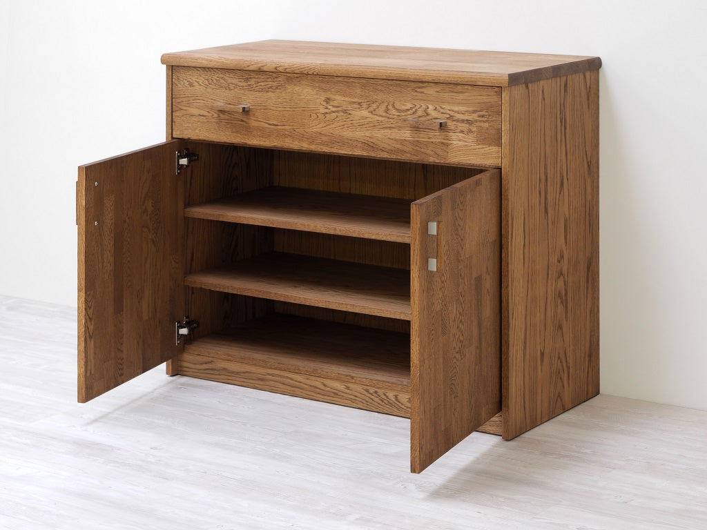 Skříňka s dvířky a zásuvkou - hrany s fazetou