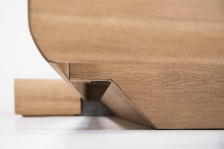 LEVITY čelo čalouněné