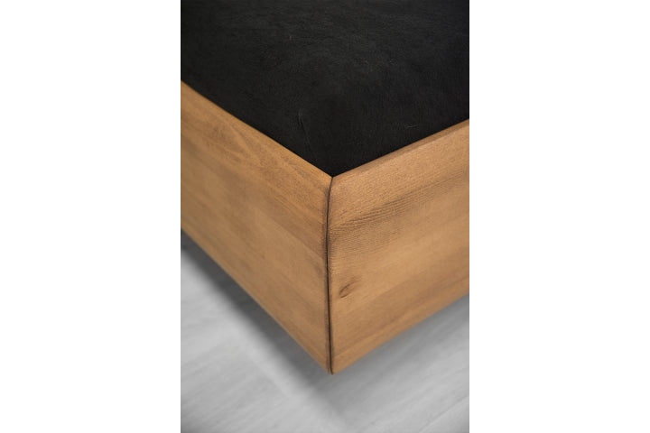 LEVITY čelo čalouněné rozšířené