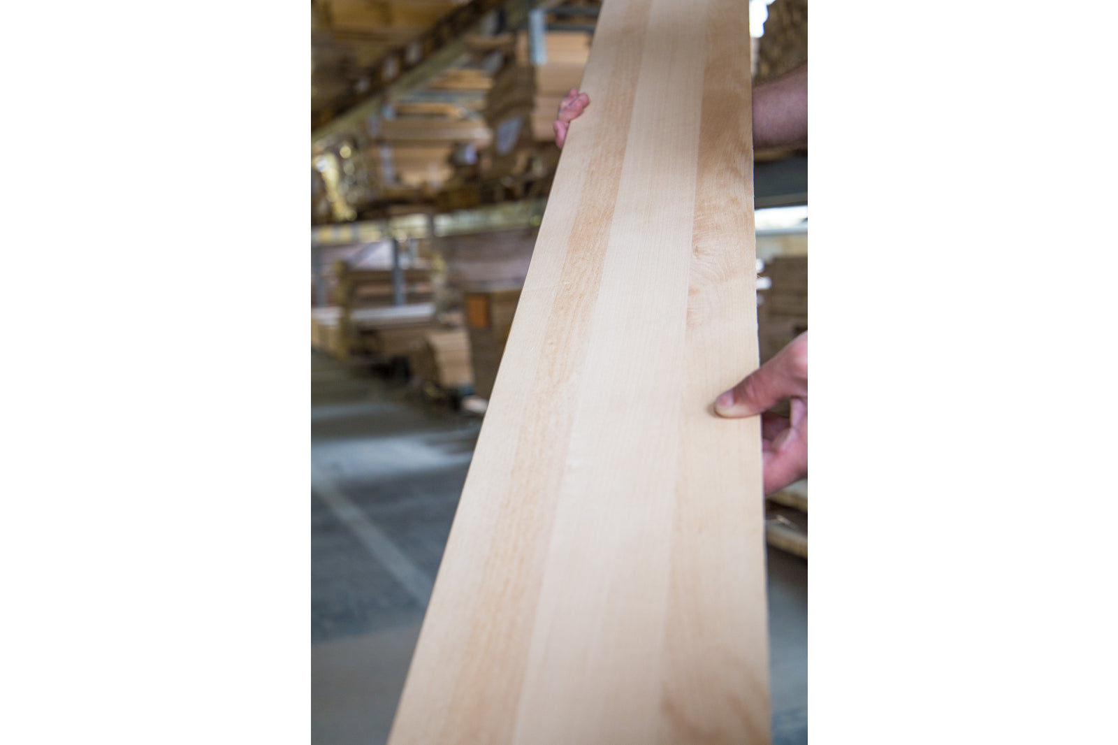 LEVITY čelo čalouněné rozšířené