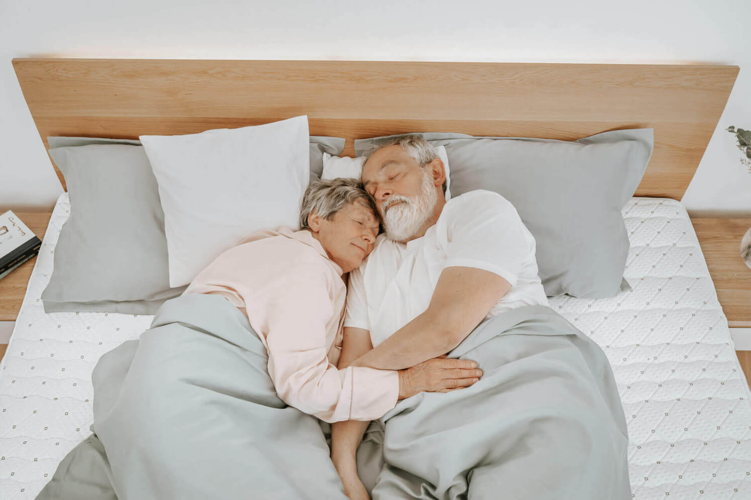 SÁRA BOXSPRING KOMFORT