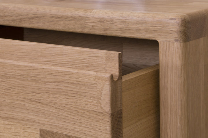 Noční stolek IMPERIA dvouzásuvkový