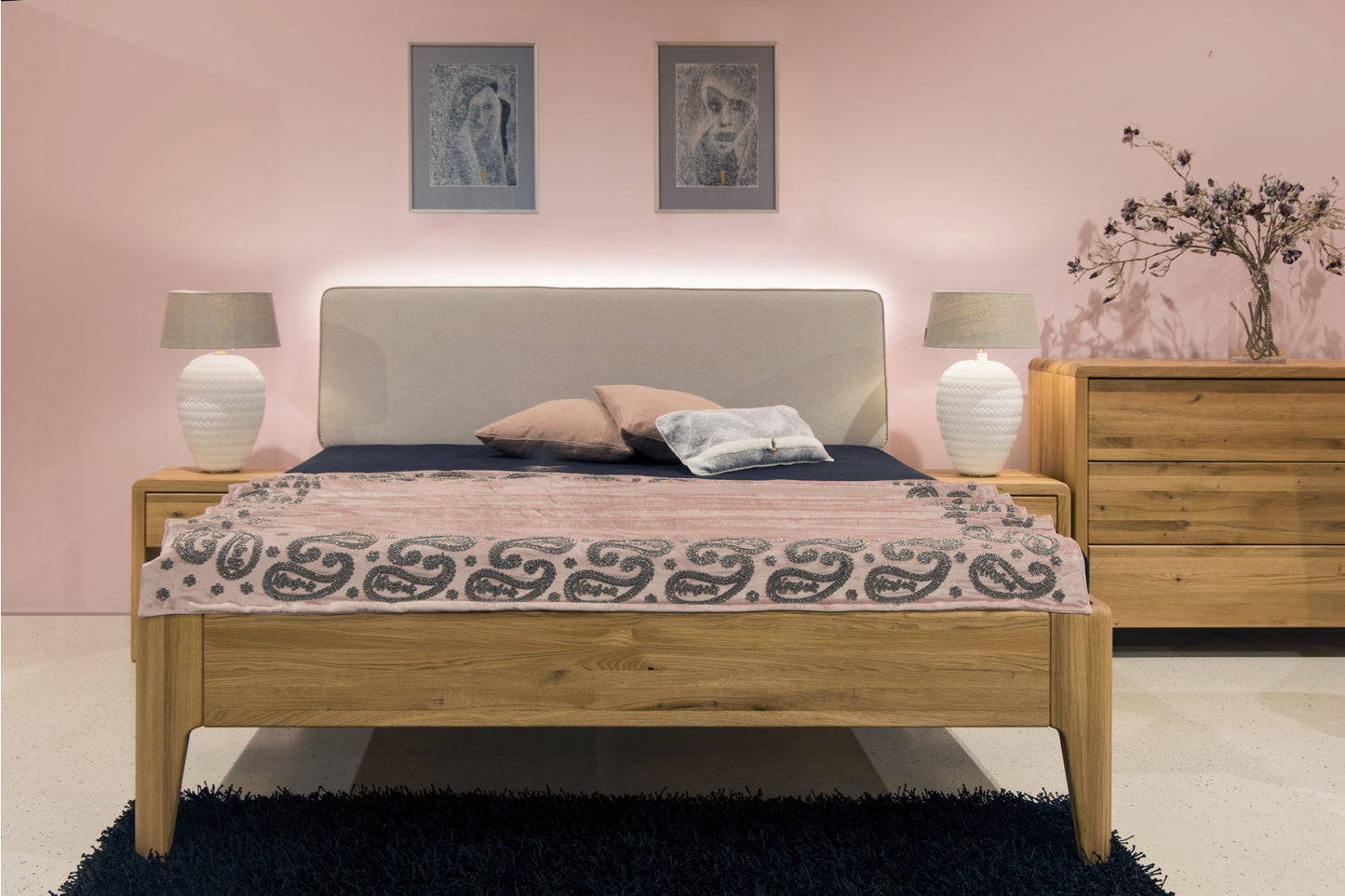 FANTAZIE čelo čalouněné nízké